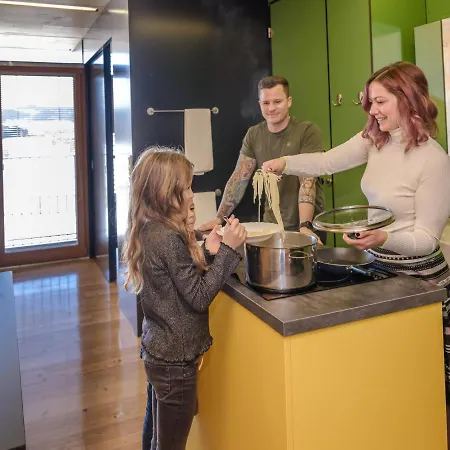 Almenland Aparthotel 3*